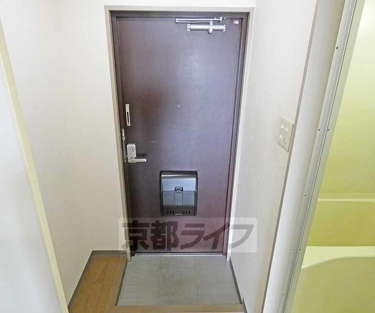 玄関　玄関です。