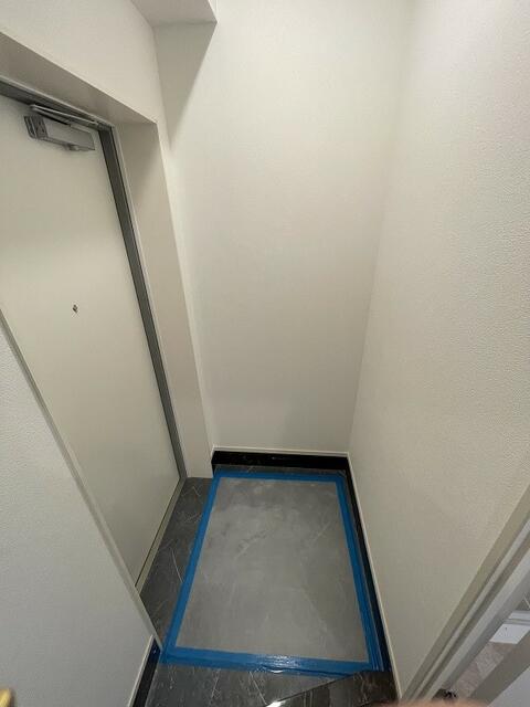 玄関　※以下、同タイプ参考写真