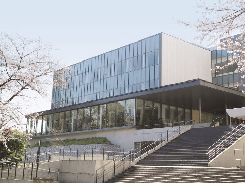 大学・短大　鶴見大学（大学・短大）まで664m