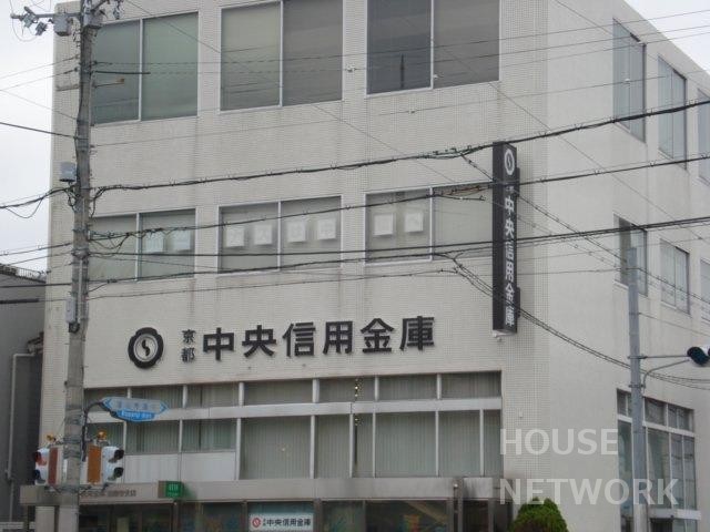 銀行　京都中央信用金庫 金閣寺支店（銀行）まで500m
