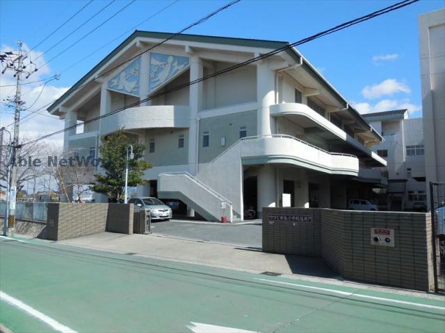小学校　豊橋市立つつじが丘小学校（小学校）まで384m