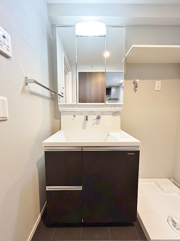 洗面設備　★洗面脱衣所/シャワー付き洗面台★