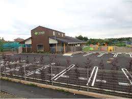 幼稚園・保育園　よつば保育園（幼稚園・保育園）まで304m