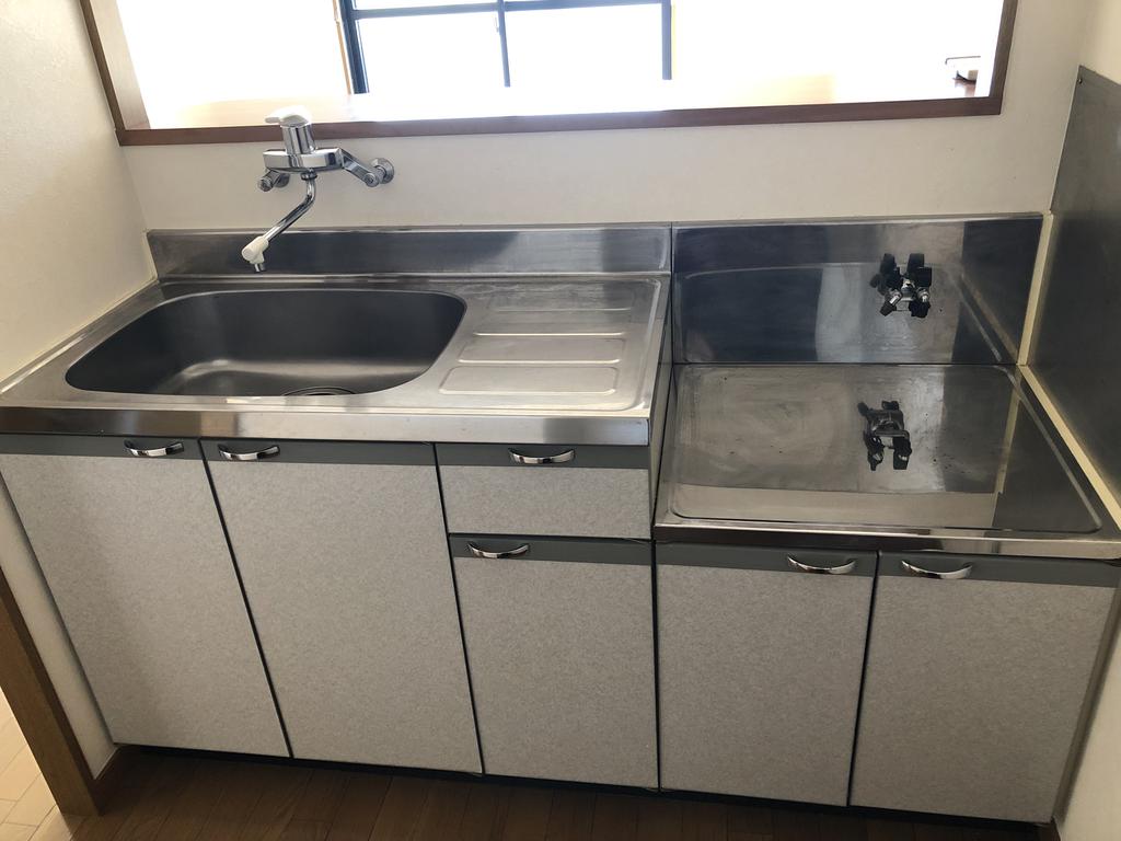 キッチン　ガスコンロ付