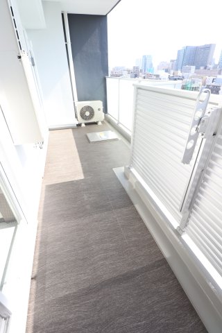 バルコニー　陽当たり良好なバルコニーです