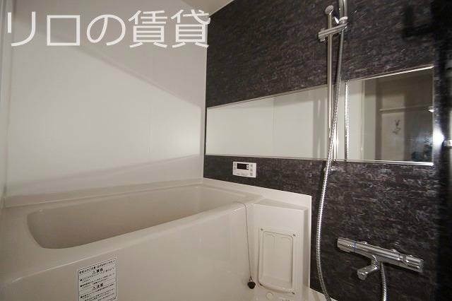 バス・シャワールーム　同型イメージ