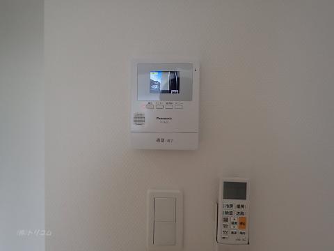セキュリティ　カメラ付インターホン（イメージ）