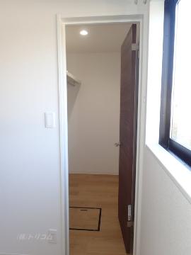 収納　ウォークインクローゼット（イメージ）