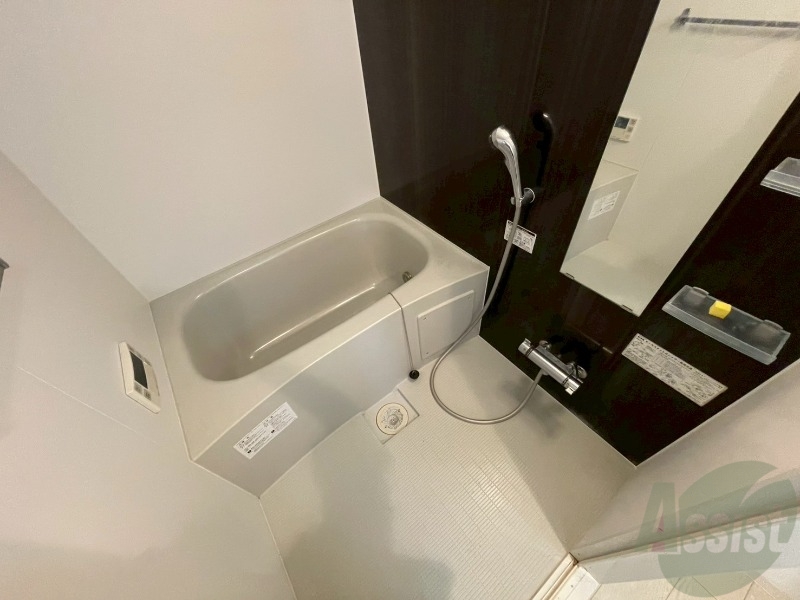 バス・シャワールーム　お風呂です。ゆっくりお風呂につかるのも体に良いですね～