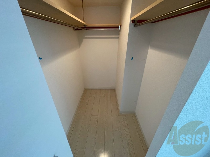 収納　寝室のクローゼットにもたくさん収納出来ますね！