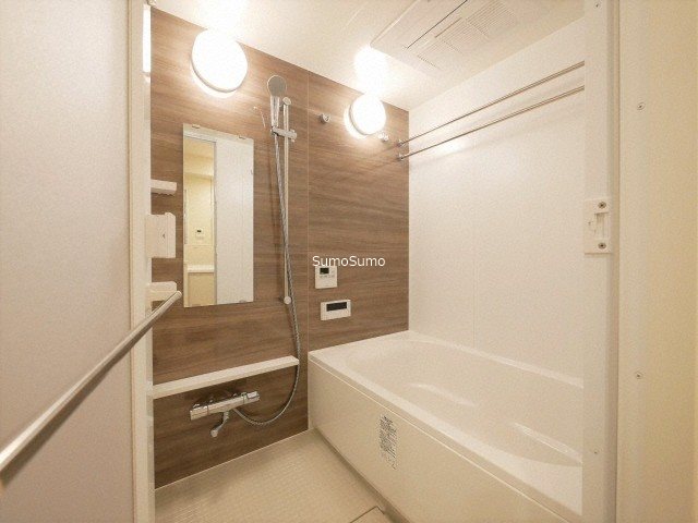 バス・シャワールーム　お風呂です