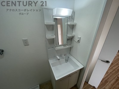 洗面設備　独立洗面台付き♪