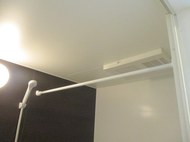 その他　雨の日も安心、浴室換気・乾燥機能