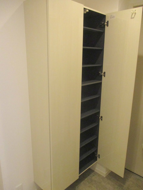 玄関　高さのある玄関シューズボックス