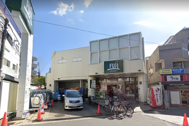 その他　Ｆｕｊｉ用賀店（その他）まで585m