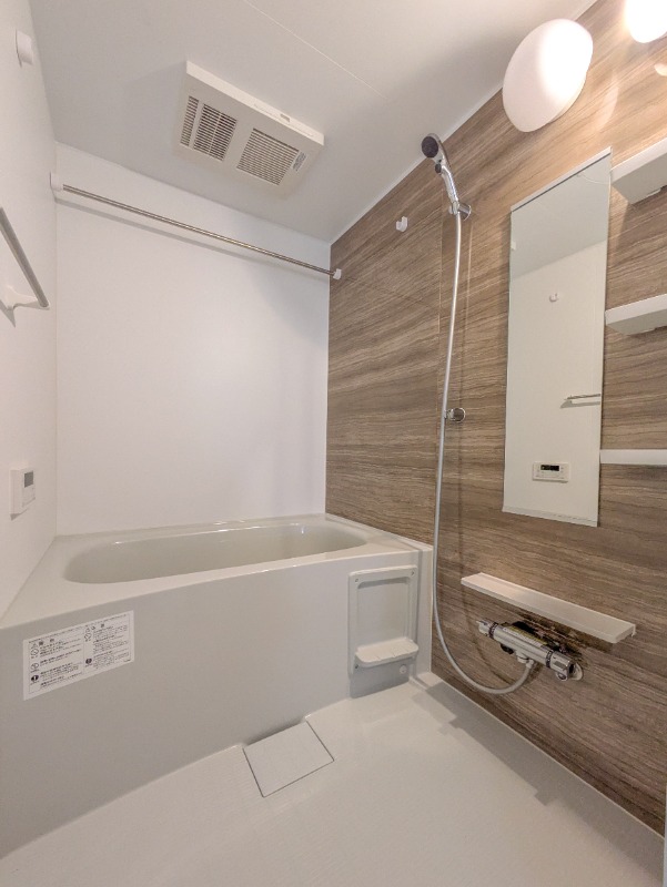 バス・シャワールーム　図面と現状に相違がある場合には現状を優先