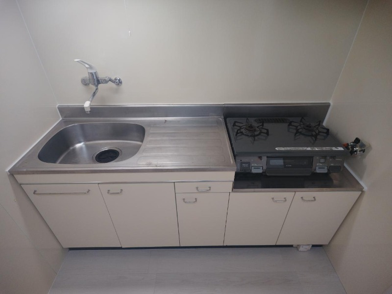 キッチン　別号室イメージ