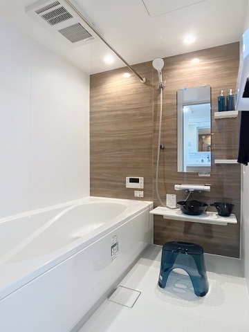 バス・シャワールーム