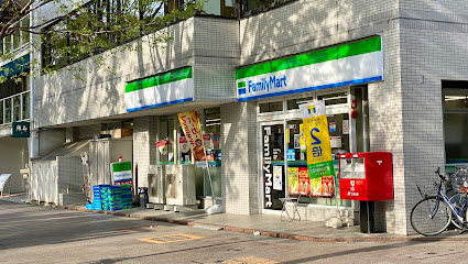 コンビニ　ファミリーマート 久屋通店（コンビニ）まで175m