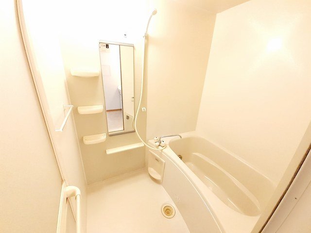 バス・シャワールーム　日々の暮らしに欠かせないお風呂です