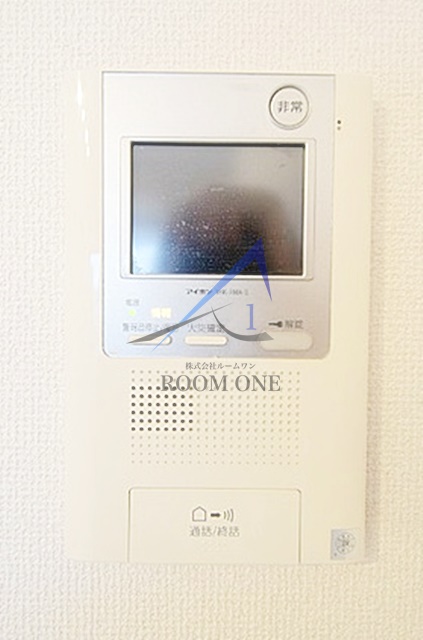 セキュリティ　モニター付きインターホンです。