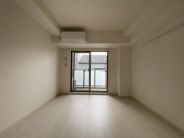 居室・リビング　図面写真は反転タイプになりますので、図面写真はイメージとなり