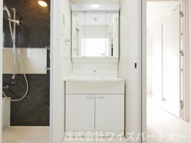 洗面設備　※別号室の為、現況優先