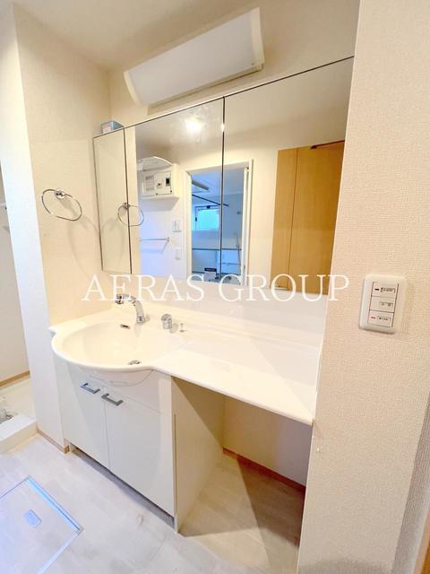 洗面設備　同仕様