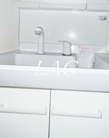 洗面設備　洗面台です。（同仕様です。）