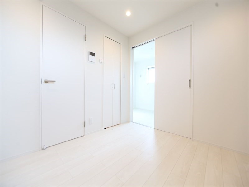 その他　ＤＫ6.3帖　システムキッチン　クローゼット付