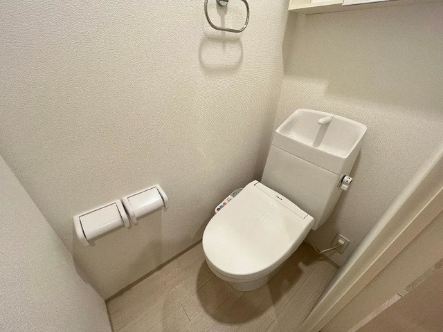 トイレ　同型タイプ