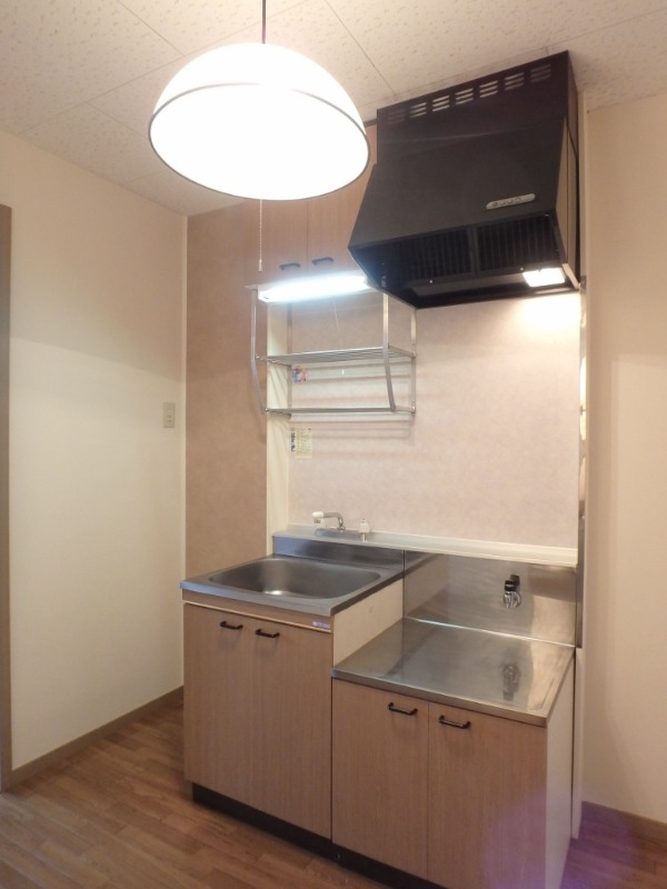 キッチン　図面と現状に相違がある場合には現状を優先．．．