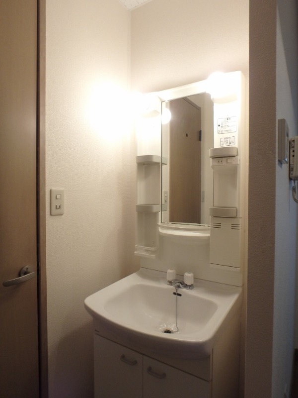 洗面設備　図面と現状に相違がある場合には現状を優先．．．