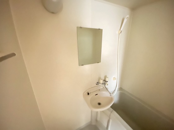 洗面設備　※別部屋の写真です