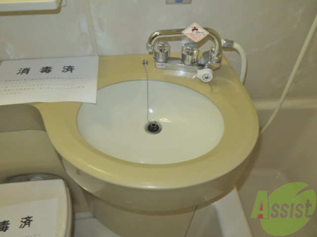 洗面設備　洗顔洗面化粧台があるのは、とても嬉しいですね。