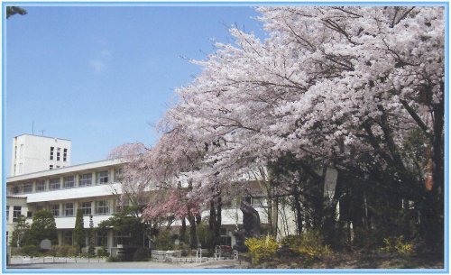 小学校　御代田町立御代田南小学校（小学校）まで2015m