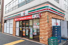 コンビニ　セブンイレブン 新宿職安通り店（コンビニ）まで390m