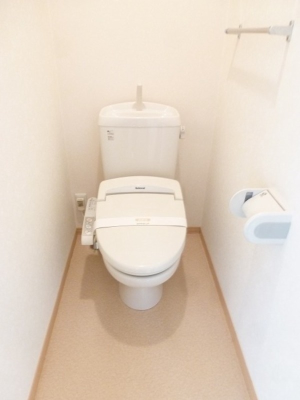 トイレ　図面と現状に相違がある場合には現状を優先