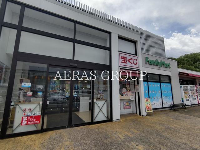 コンビニ　ファミリーマート港北PA下り店（コンビニ）まで458m