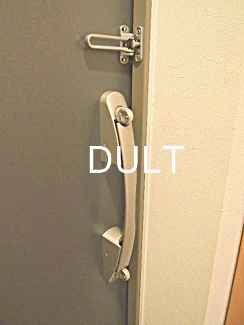 玄関　玄関です。