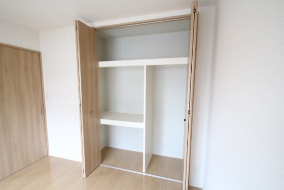 収納　※別部屋の写真です