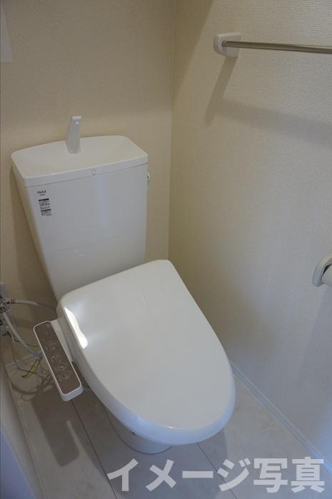 トイレ　同タイプ写真