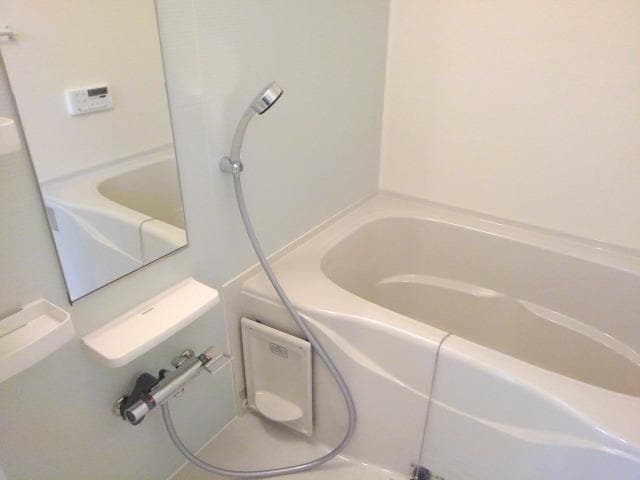 バス・シャワールーム　浴室