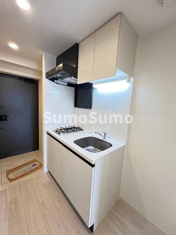 キッチン　コンパクトなキッチンで掃除もラクラク