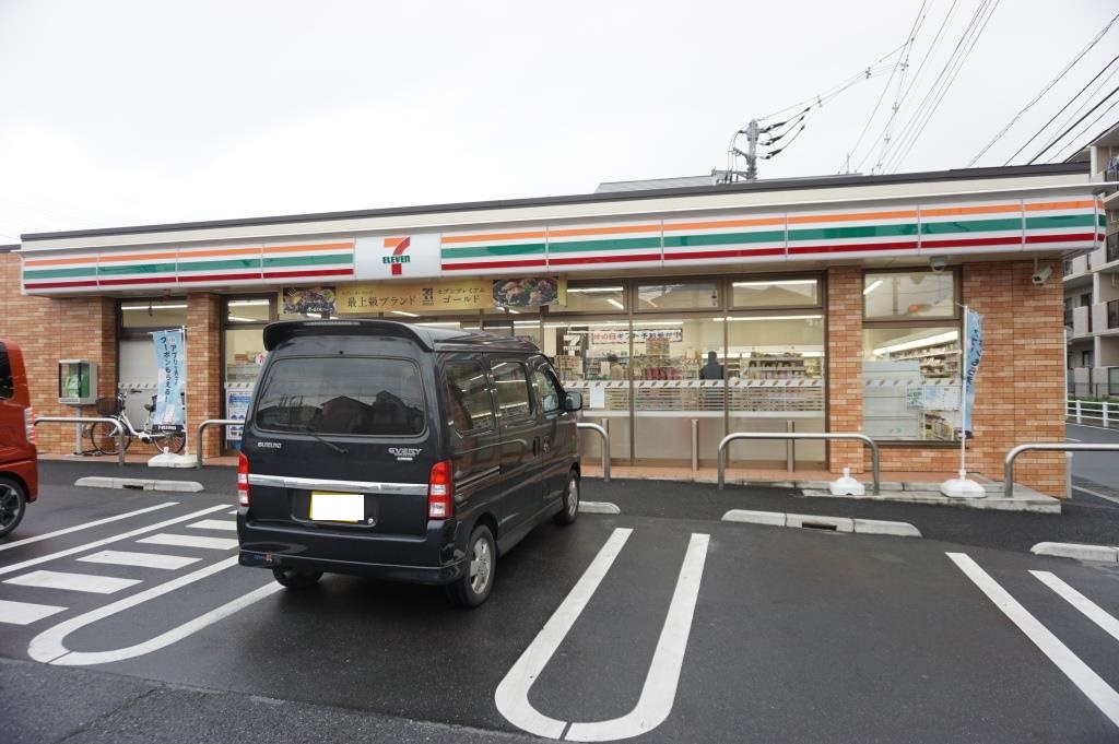コンビニ　セブンイレブン 松戸三ヶ月店（コンビニ）まで216m