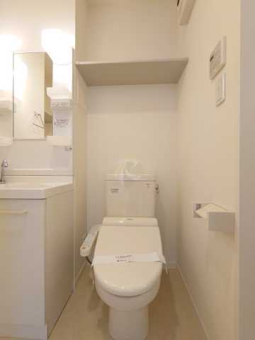 トイレ　シルバラードトスカン