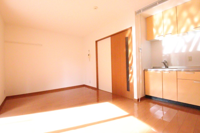 居室・リビング　※別室の参考写真の為、現況優先です。