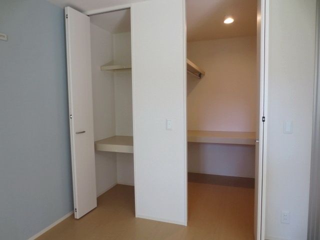収納　★ウォーキングクローゼットがあると便利ですね。★