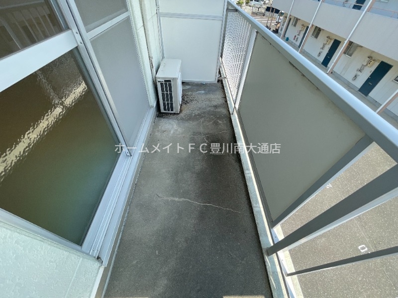 バルコニー　同型別部屋写真