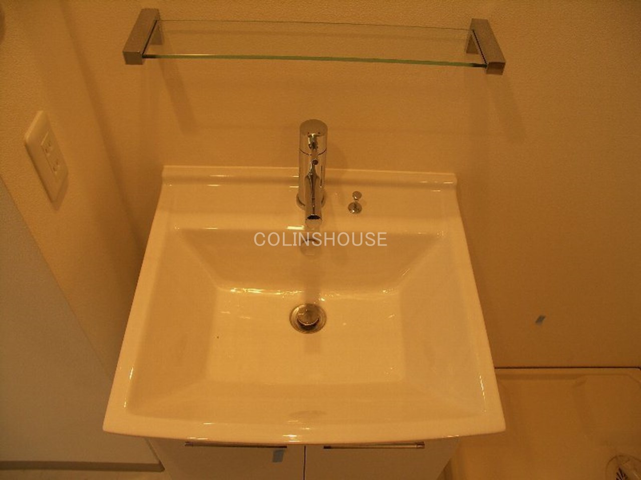 洗面設備　別タイプ画像